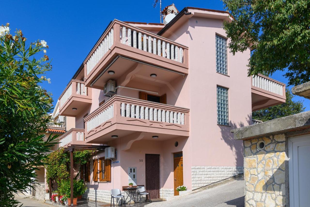 Apartments By The Sea Duga Luka - Prtlog, Labin - 2335 Экстерьер фото